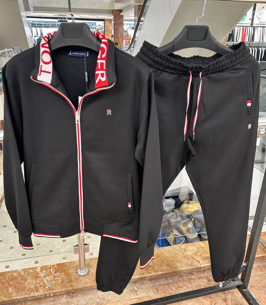 Trening Tommy Hilfiger barbati