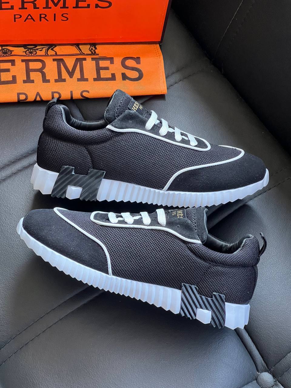 Adidas barbati Hermes